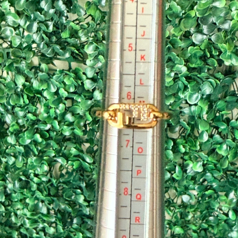Fendi Gold-Tone Logo Pavé Ring - Gold New - Picture 5 of 7